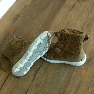 sorel women's explorer ii joan cozy size women's 9